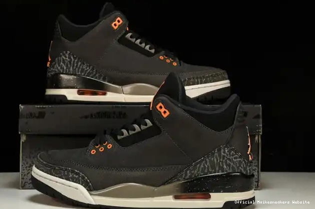 Official Maikesneakers Pack